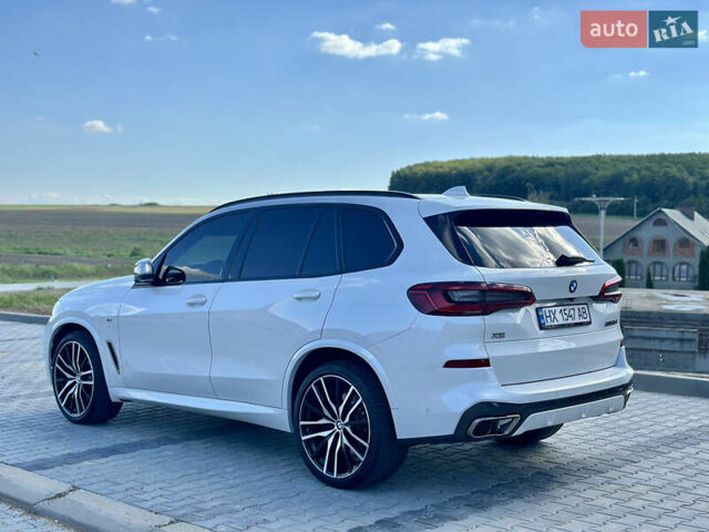 Белый БМВ Х5, объемом двигателя 2.99 л и пробегом 104 тыс. км за 71000 $, фото 5 на Automoto.ua