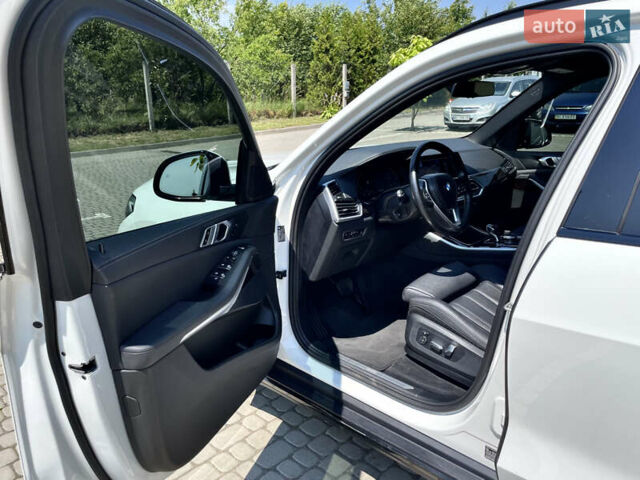 Білий БМВ Х5, об'ємом двигуна 3 л та пробігом 102 тис. км за 43700 $, фото 14 на Automoto.ua