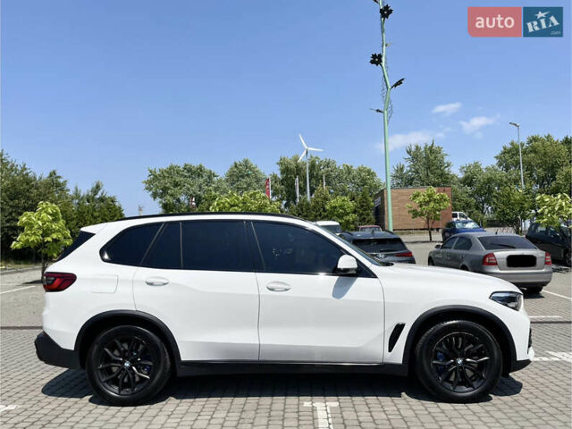 Білий БМВ Х5, об'ємом двигуна 3 л та пробігом 102 тис. км за 43700 $, фото 4 на Automoto.ua
