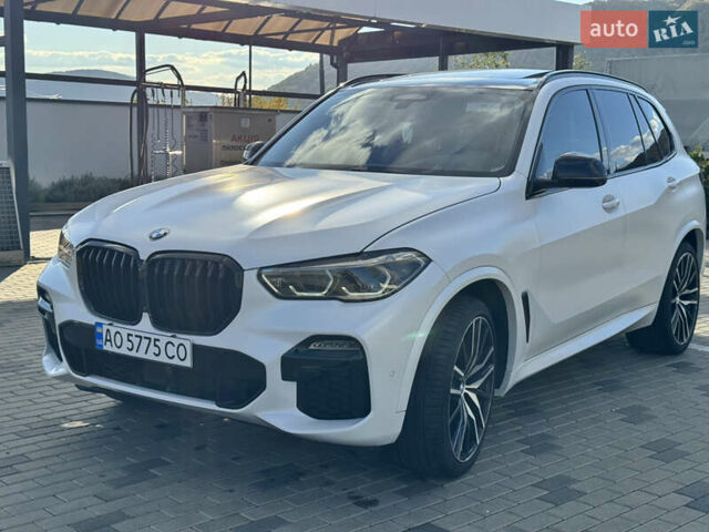 Белый БМВ Х5, объемом двигателя 4.39 л и пробегом 85 тыс. км за 63000 $, фото 2 на Automoto.ua