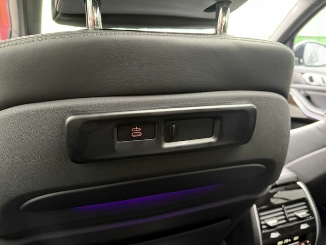 Белый БМВ Х5, объемом двигателя 4.4 л и пробегом 74 тыс. км за 56000 $, фото 18 на Automoto.ua