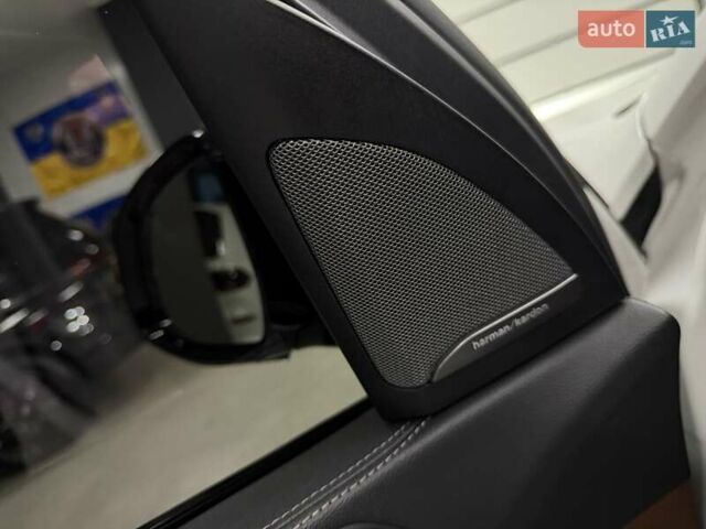 Белый БМВ Х5, объемом двигателя 4.39 л и пробегом 166 тыс. км за 55500 $, фото 47 на Automoto.ua