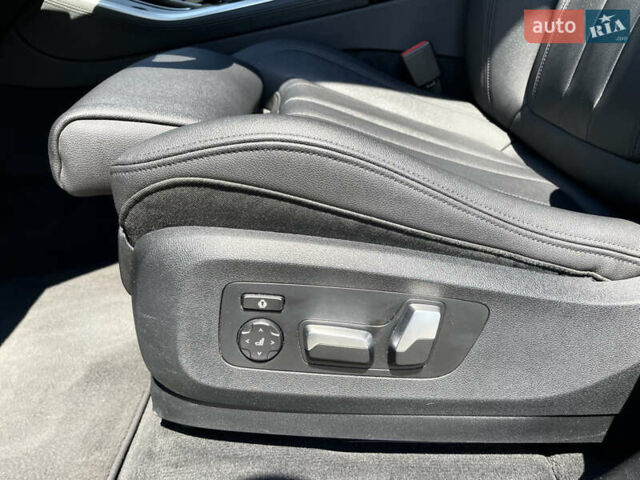 Білий БМВ Х5, об'ємом двигуна 3 л та пробігом 102 тис. км за 43700 $, фото 18 на Automoto.ua