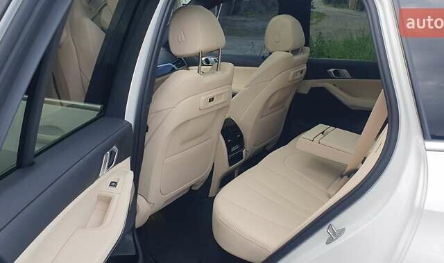 Білий БМВ Х5, об'ємом двигуна 3 л та пробігом 54 тис. км за 52500 $, фото 23 на Automoto.ua
