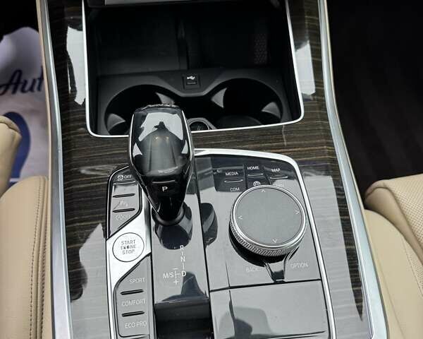 Белый БМВ Х5, объемом двигателя 3 л и пробегом 121 тыс. км за 46900 $, фото 26 на Automoto.ua