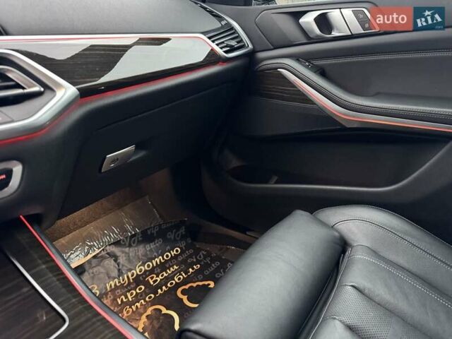 Белый БМВ Х5, объемом двигателя 3 л и пробегом 62 тыс. км за 50900 $, фото 3 на Automoto.ua