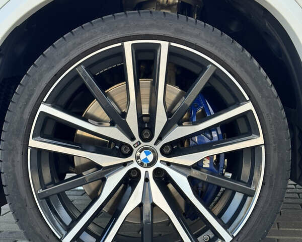 Белый БМВ Х5, объемом двигателя 4.39 л и пробегом 85 тыс. км за 63000 $, фото 10 на Automoto.ua