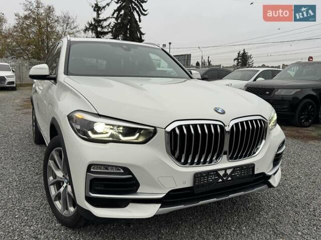 Белый БМВ Х5, объемом двигателя 3 л и пробегом 62 тыс. км за 50900 $, фото 12 на Automoto.ua