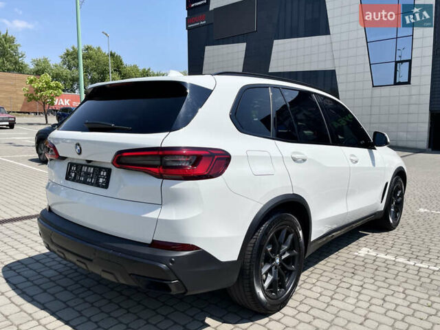 Білий БМВ Х5, об'ємом двигуна 3 л та пробігом 102 тис. км за 43700 $, фото 5 на Automoto.ua