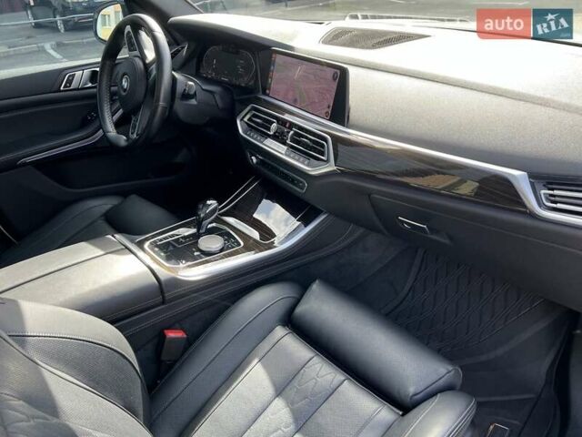 Белый БМВ Х5, объемом двигателя 3 л и пробегом 92 тыс. км за 52999 $, фото 21 на Automoto.ua