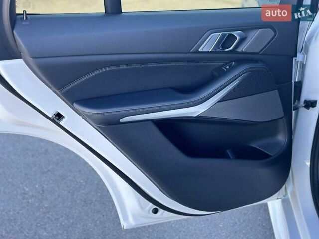 Белый БМВ Х5, объемом двигателя 2.99 л и пробегом 160 тыс. км за 54500 $, фото 24 на Automoto.ua