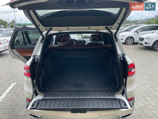 Білий БМВ Х5, об'ємом двигуна 3 л та пробігом 156 тис. км за 43000 $, фото 6 на Automoto.ua