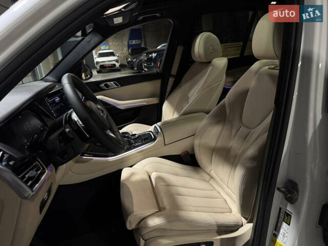 Белый БМВ Х5, объемом двигателя 3 л и пробегом 114 тыс. км за 49900 $, фото 11 на Automoto.ua