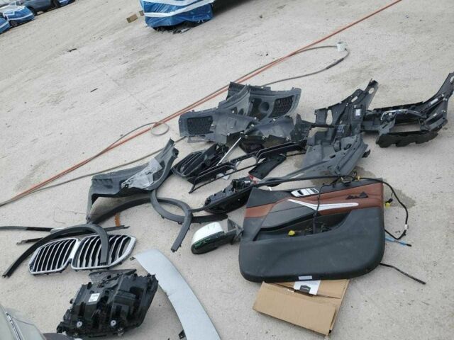 Білий БМВ Х5, об'ємом двигуна 3 л та пробігом 67 тис. км за 20300 $, фото 12 на Automoto.ua