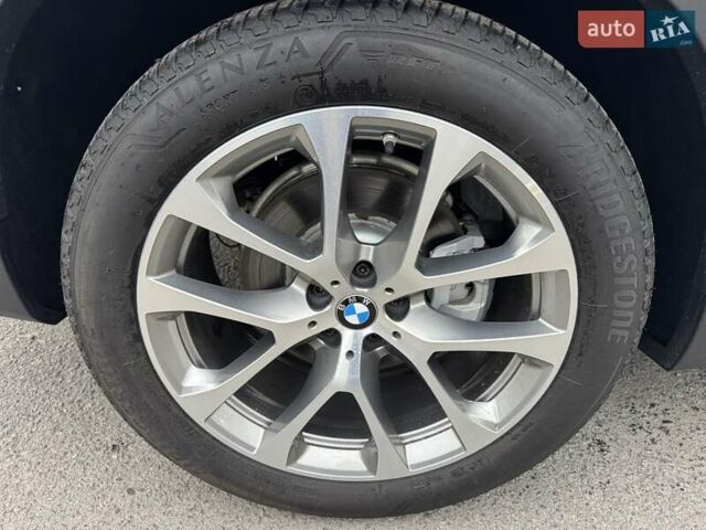 Белый БМВ Х5, объемом двигателя 3 л и пробегом 62 тыс. км за 50900 $, фото 70 на Automoto.ua
