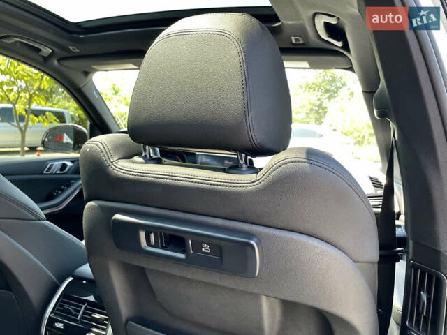Білий БМВ Х5, об'ємом двигуна 3 л та пробігом 102 тис. км за 43700 $, фото 29 на Automoto.ua