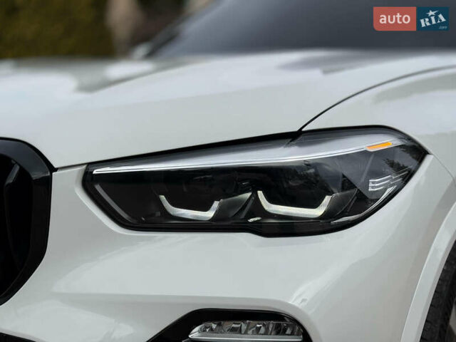 Белый БМВ Х5, объемом двигателя 3 л и пробегом 90 тыс. км за 45900 $, фото 12 на Automoto.ua