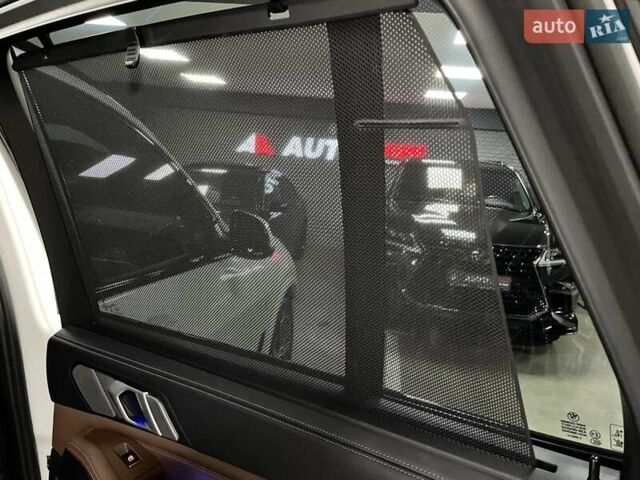 Білий БМВ Х5, об'ємом двигуна 2.99 л та пробігом 73 тис. км за 69700 $, фото 37 на Automoto.ua