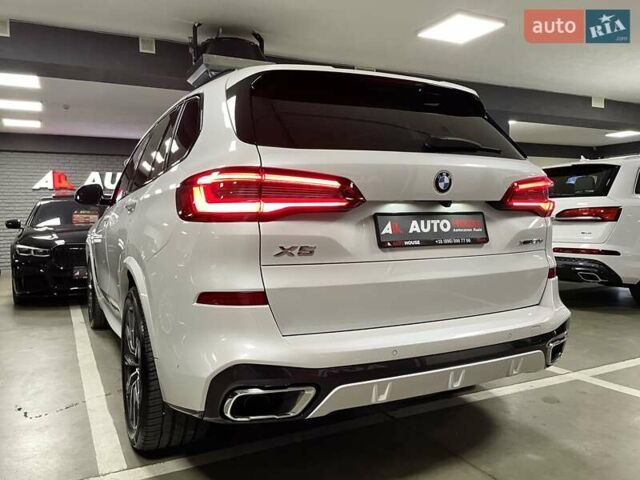 Білий БМВ Х5, об'ємом двигуна 2.99 л та пробігом 73 тис. км за 69700 $, фото 13 на Automoto.ua