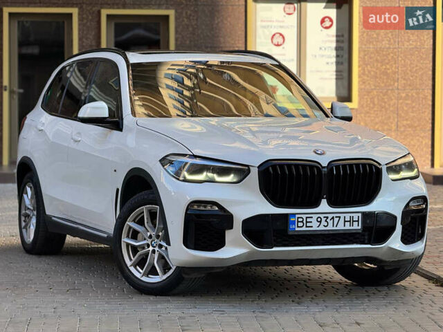 Білий БМВ Х5, об'ємом двигуна 3 л та пробігом 120 тис. км за 42900 $, фото 6 на Automoto.ua