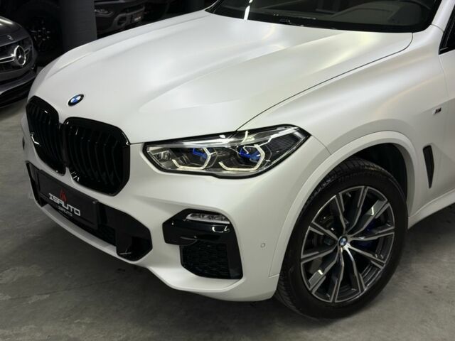 Белый БМВ Х5, объемом двигателя 3 л и пробегом 61 тыс. км за 69500 $, фото 5 на Automoto.ua