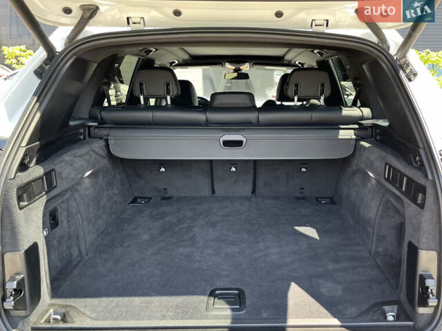 Білий БМВ Х5, об'ємом двигуна 3 л та пробігом 102 тис. км за 43700 $, фото 12 на Automoto.ua