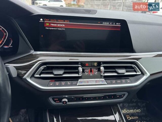 Белый БМВ Х5, объемом двигателя 3 л и пробегом 62 тыс. км за 50900 $, фото 119 на Automoto.ua