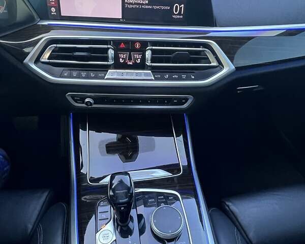 Белый БМВ Х5, объемом двигателя 3 л и пробегом 43 тыс. км за 53500 $, фото 35 на Automoto.ua
