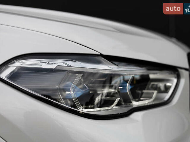 Белый БМВ Х5, объемом двигателя 3 л и пробегом 135 тыс. км за 64000 $, фото 19 на Automoto.ua