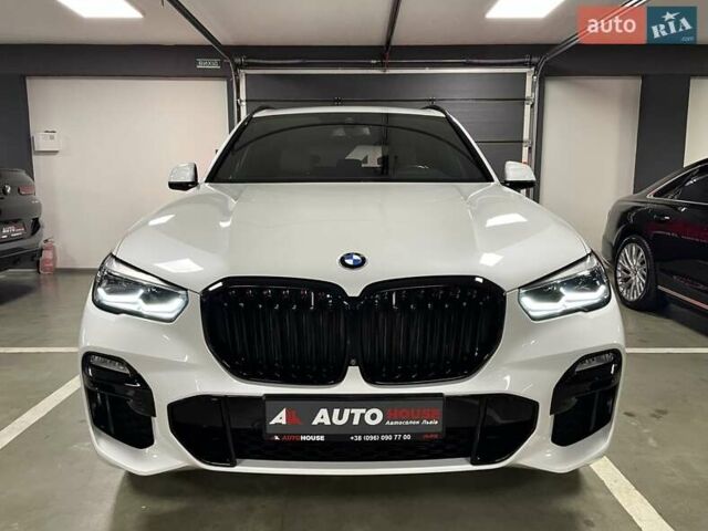 Білий БМВ Х5, об'ємом двигуна 2.99 л та пробігом 73 тис. км за 69700 $, фото 4 на Automoto.ua