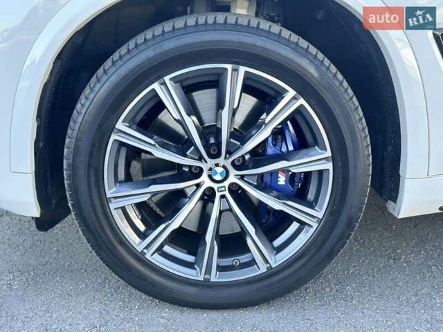 Белый БМВ Х5, объемом двигателя 2.99 л и пробегом 160 тыс. км за 54500 $, фото 16 на Automoto.ua
