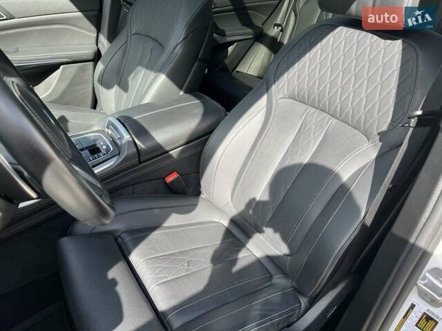 Белый БМВ Х5, объемом двигателя 3 л и пробегом 92 тыс. км за 52999 $, фото 27 на Automoto.ua