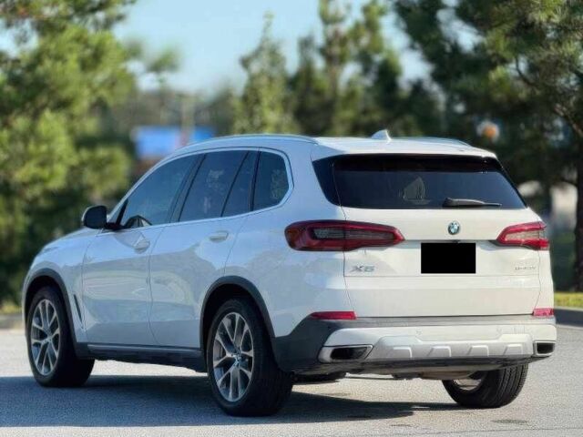 Белый БМВ Х5, объемом двигателя 3 л и пробегом 46 тыс. км за 20000 $, фото 8 на Automoto.ua