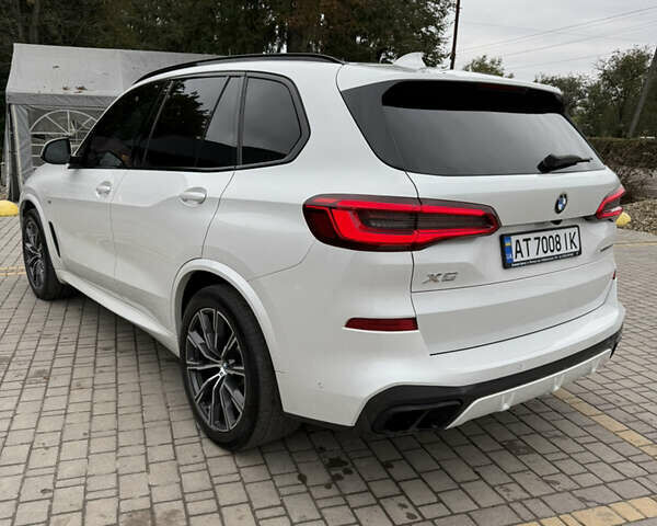 Белый БМВ Х5, объемом двигателя 3 л и пробегом 172 тыс. км за 59500 $, фото 8 на Automoto.ua