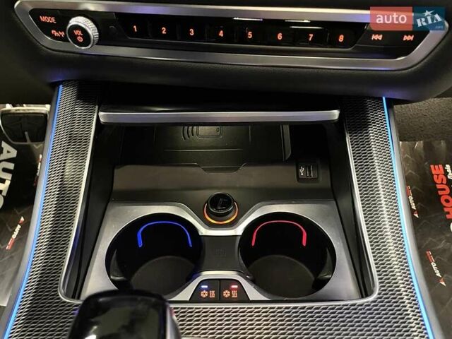 Білий БМВ Х5, об'ємом двигуна 2.99 л та пробігом 73 тис. км за 69700 $, фото 74 на Automoto.ua