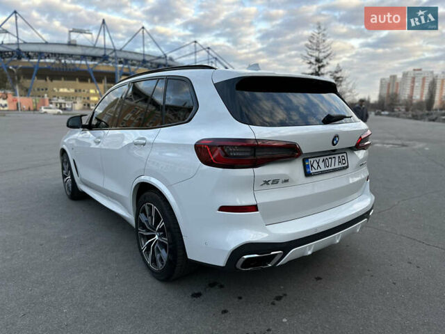 Белый БМВ Х5, объемом двигателя 3 л и пробегом 96 тыс. км за 64000 $, фото 3 на Automoto.ua