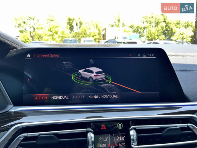 Білий БМВ Х5, об'ємом двигуна 3 л та пробігом 102 тис. км за 43700 $, фото 45 на Automoto.ua