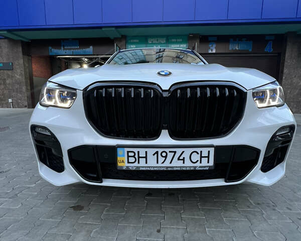 Белый БМВ Х5, объемом двигателя 2.99 л и пробегом 45 тыс. км за 80000 $, фото 19 на Automoto.ua