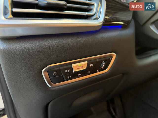 Білий БМВ Х5, об'ємом двигуна 3 л та пробігом 120 тис. км за 42900 $, фото 16 на Automoto.ua