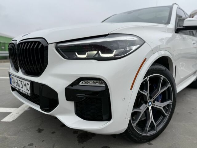 Белый БМВ Х5, объемом двигателя 4.4 л и пробегом 74 тыс. км за 56000 $, фото 1 на Automoto.ua