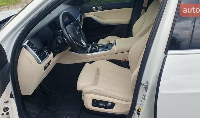 Білий БМВ Х5, об'ємом двигуна 3 л та пробігом 54 тис. км за 52500 $, фото 31 на Automoto.ua
