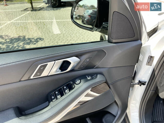 Білий БМВ Х5, об'ємом двигуна 3 л та пробігом 102 тис. км за 43700 $, фото 16 на Automoto.ua