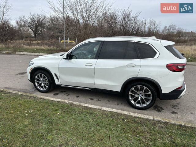 Белый БМВ Х5, объемом двигателя 3 л и пробегом 83 тыс. км за 44999 $, фото 8 на Automoto.ua