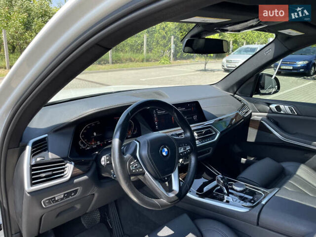 Білий БМВ Х5, об'ємом двигуна 3 л та пробігом 102 тис. км за 43700 $, фото 25 на Automoto.ua