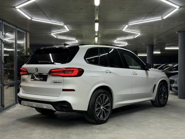 Белый БМВ Х5, объемом двигателя 3 л и пробегом 61 тыс. км за 69500 $, фото 10 на Automoto.ua