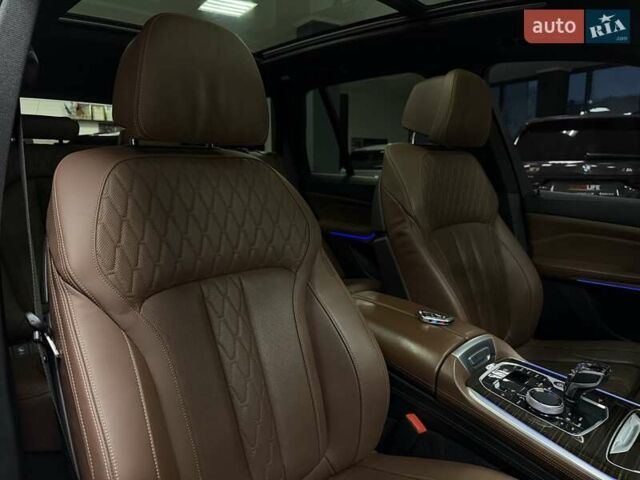 Белый БМВ Х5, объемом двигателя 4.39 л и пробегом 166 тыс. км за 55500 $, фото 59 на Automoto.ua