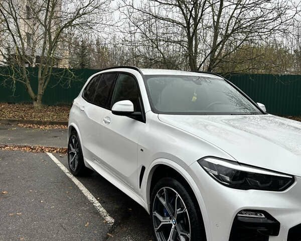 Білий БМВ Х5, об'ємом двигуна 2.99 л та пробігом 139 тис. км за 58000 $, фото 1 на Automoto.ua