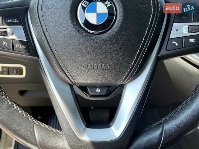 Білий БМВ Х5, об'ємом двигуна 3 л та пробігом 102 тис. км за 43700 $, фото 39 на Automoto.ua