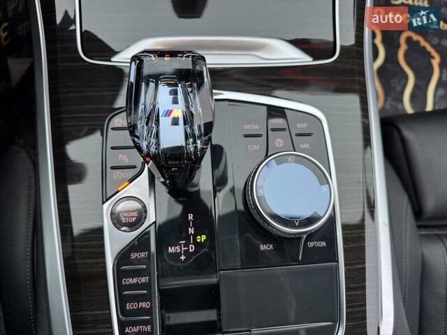 Белый БМВ Х5, объемом двигателя 3 л и пробегом 62 тыс. км за 50900 $, фото 126 на Automoto.ua