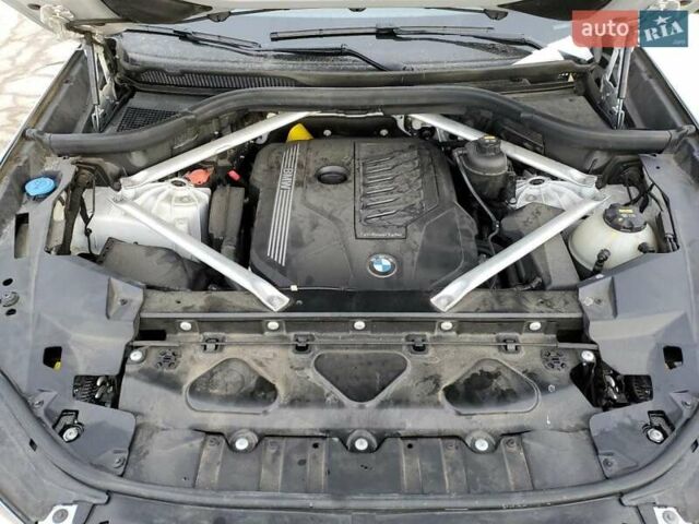 Белый БМВ Х5, объемом двигателя 0 л и пробегом 93 тыс. км за 20000 $, фото 11 на Automoto.ua